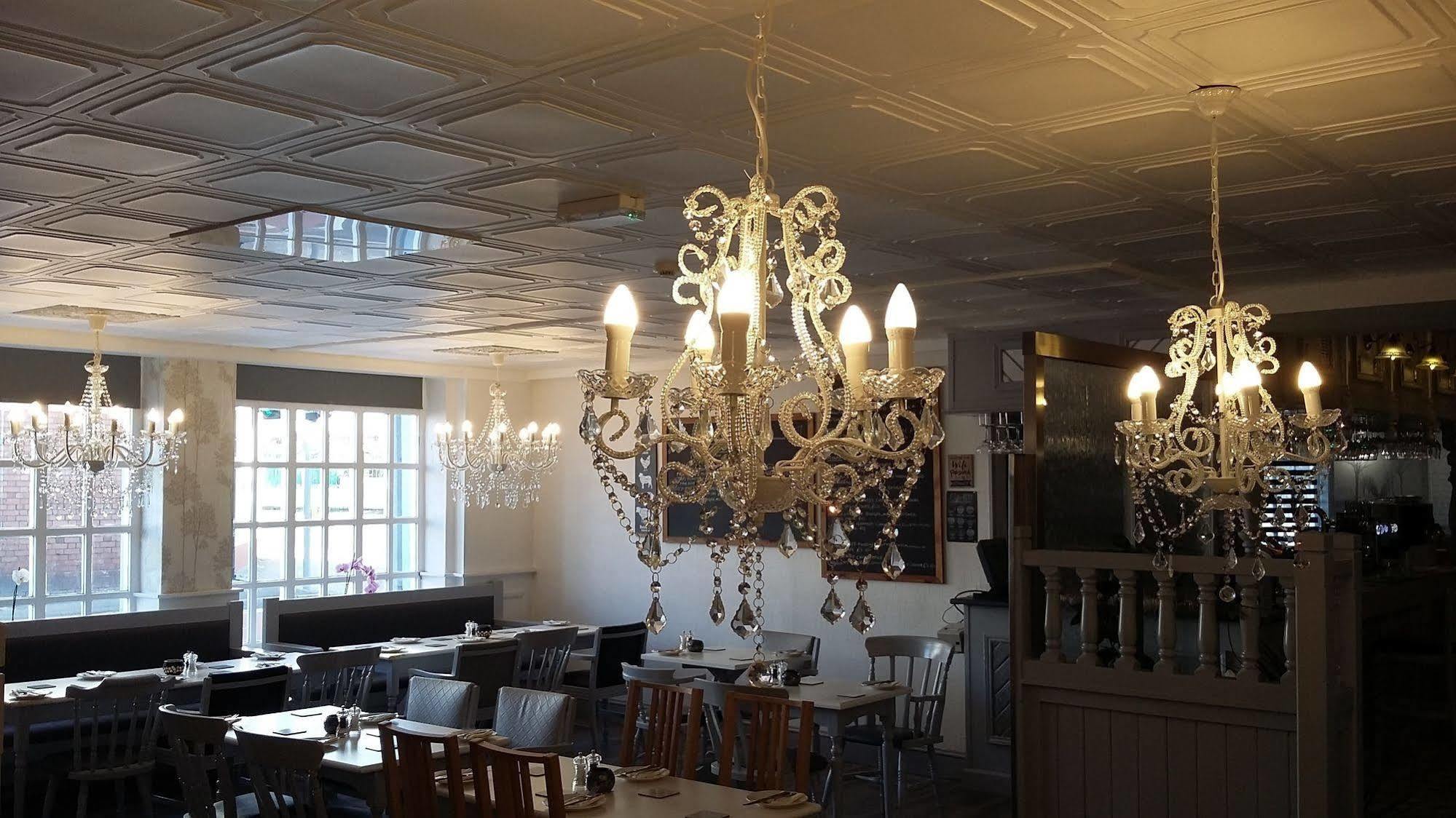 Cefn Mably Hotel เพนาร์ท ภายนอก รูปภาพ