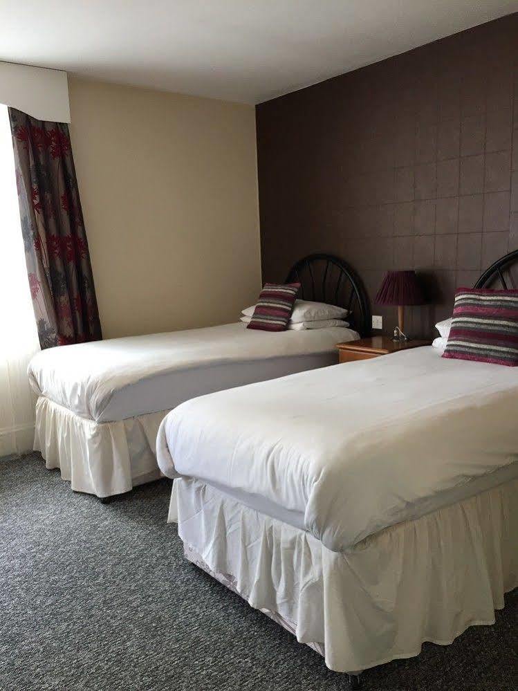 Cefn Mably Hotel เพนาร์ท ภายนอก รูปภาพ