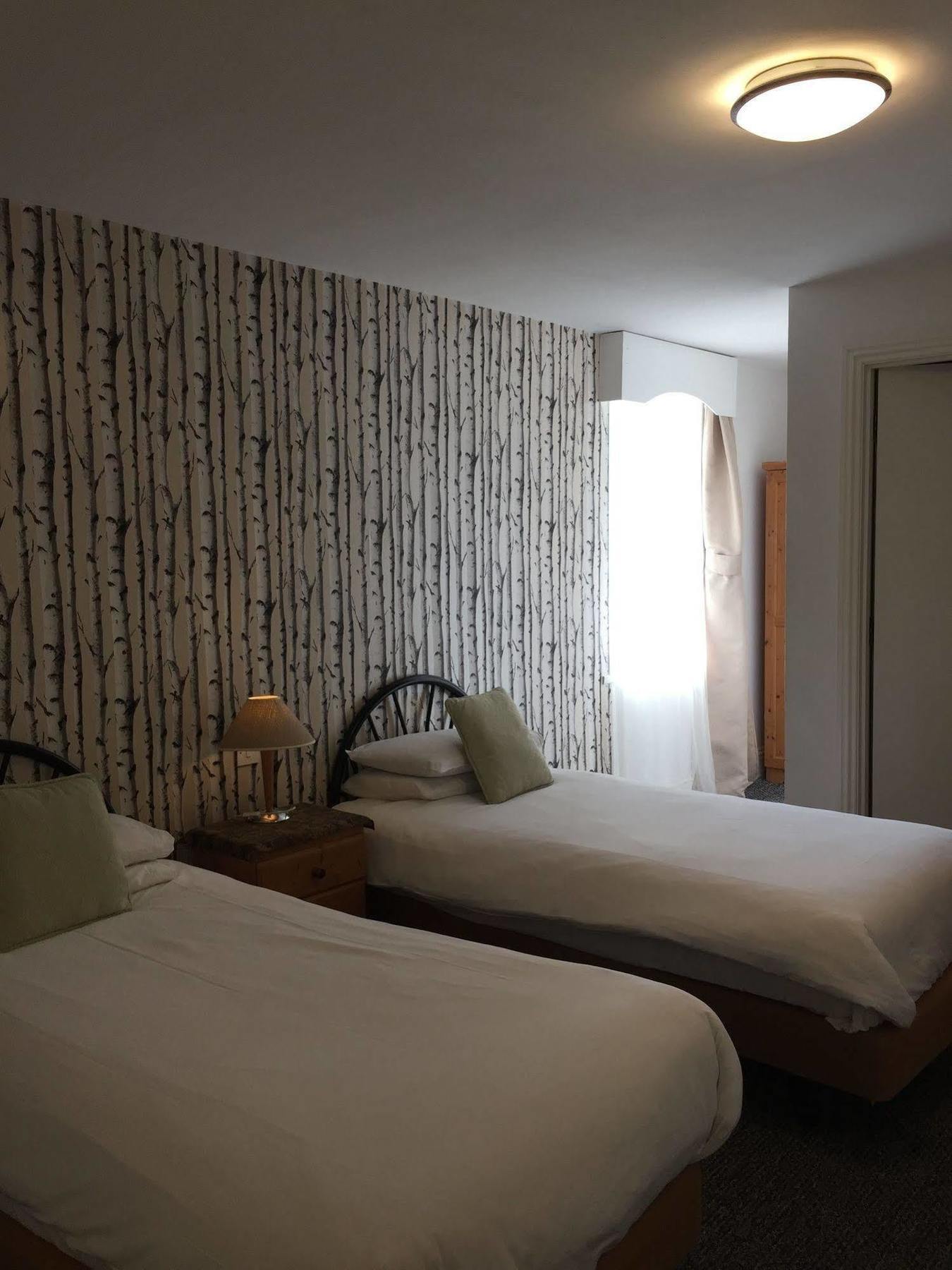 Cefn Mably Hotel เพนาร์ท ภายนอก รูปภาพ