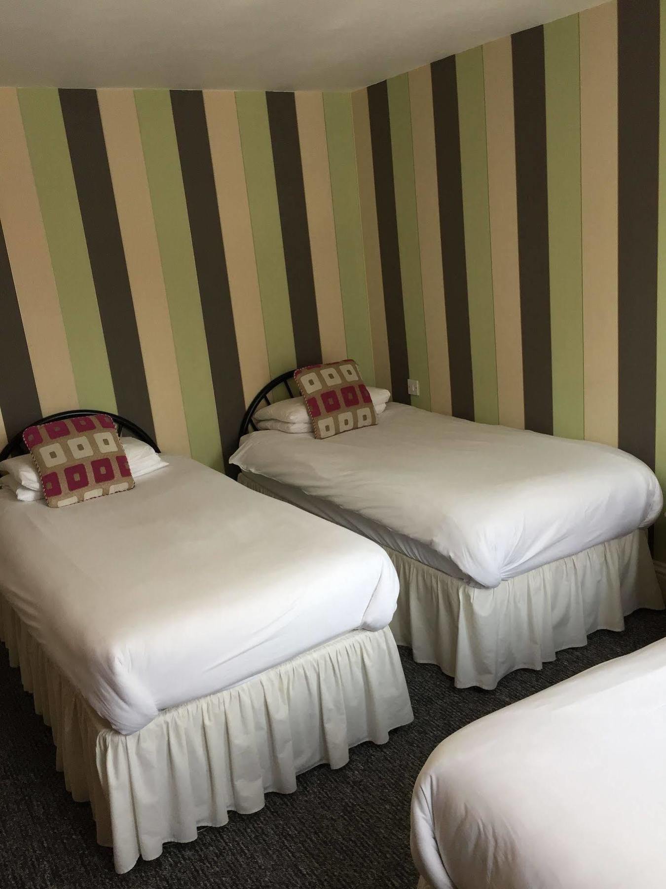Cefn Mably Hotel เพนาร์ท ภายนอก รูปภาพ