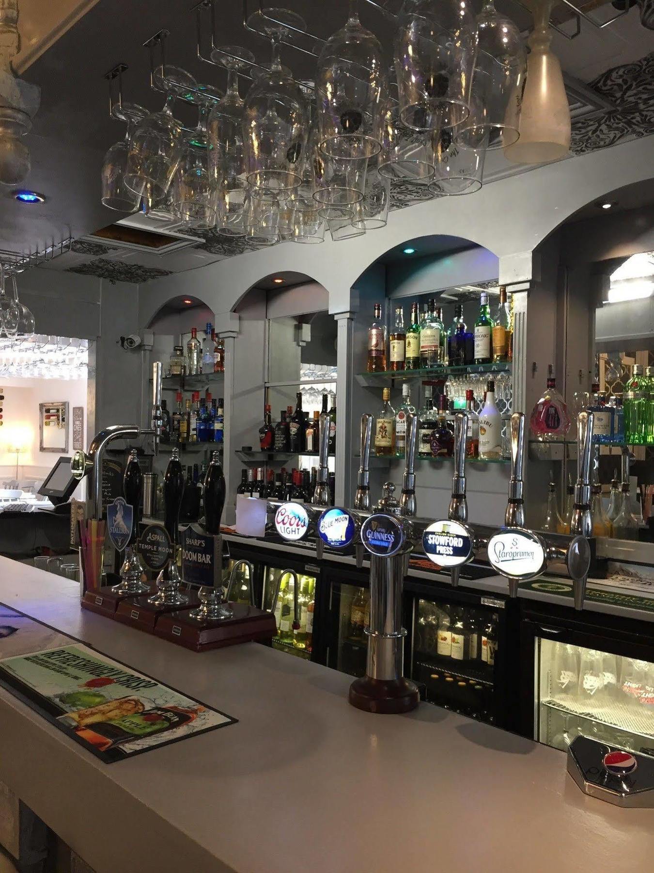 Cefn Mably Hotel เพนาร์ท ภายนอก รูปภาพ